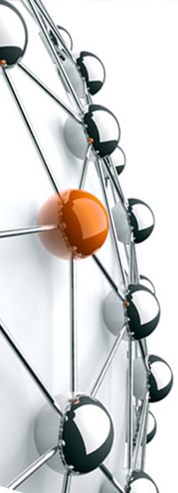 Arquiteto mostrando planta